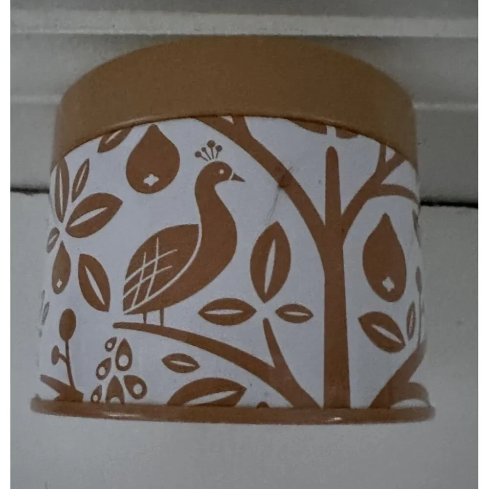 THYMES‎ WILDWOOD FIDDLEHEAD FERN & CRABAPPLE FRAGRANCE CANDLE~METAL TIN 6.5 OZ